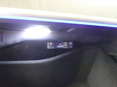 2023 Mercedes-BENZ GLC — миниатюра 24