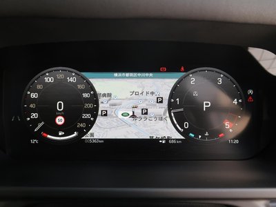 LAND ROVER DEFENDER - 7