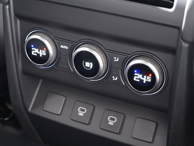 2024 LAND Rover DEFENDER 缩略图 33
