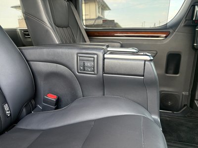 صورة مصغرة 68 لـ 2020 Toyota GRAND ACE