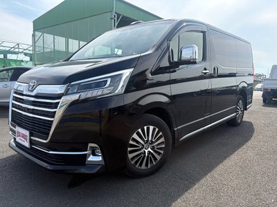 صورة 9 لـ 2020 Toyota GRAND ACE