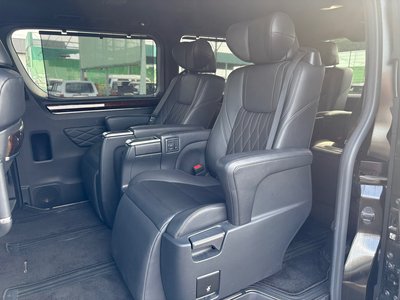 صورة مصغرة 70 لـ 2020 Toyota GRAND ACE