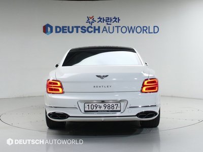2021 Bentley FLYING SPUR — фото 3