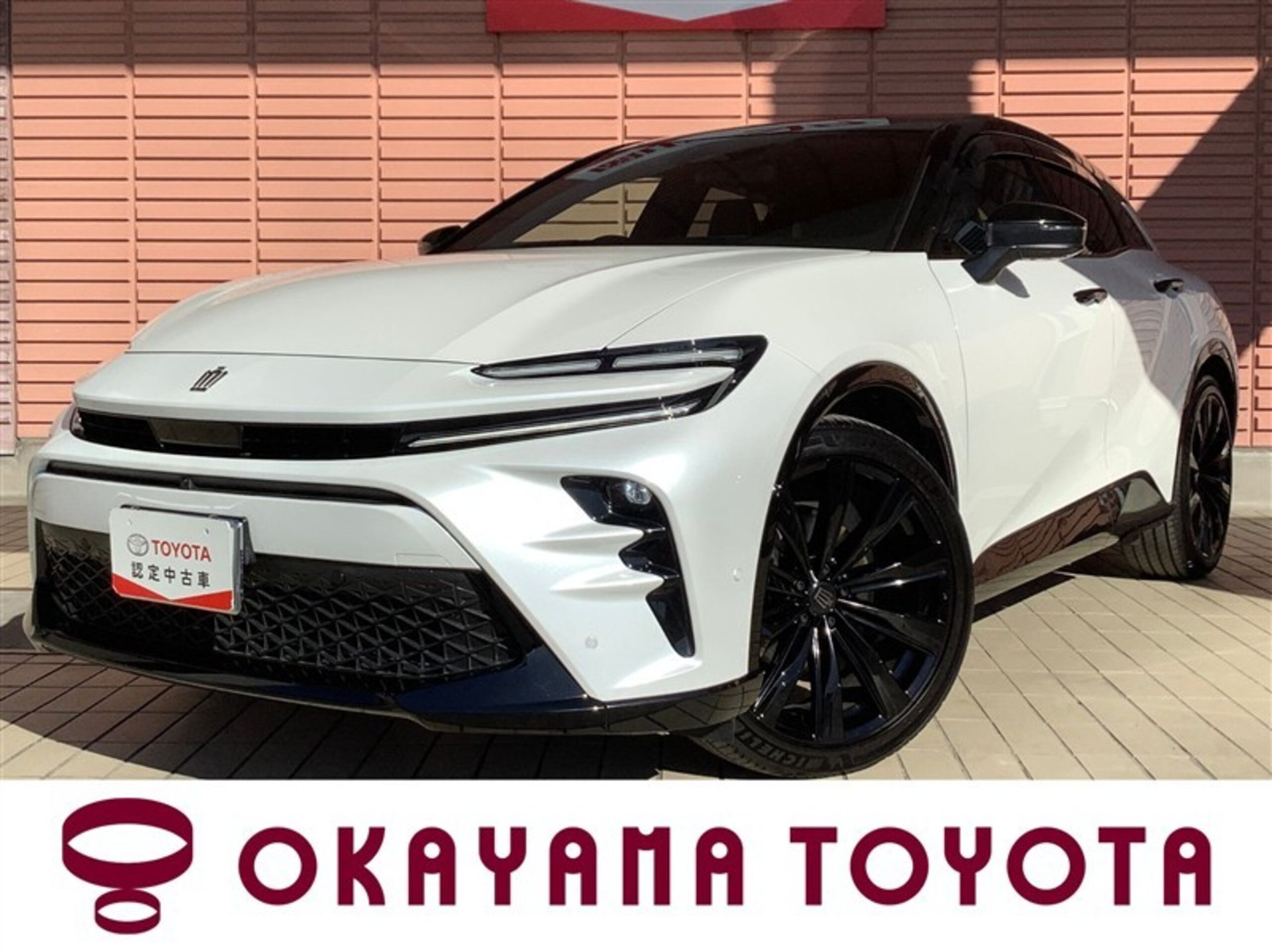 TOYOTA CROWN SPORT - View 1