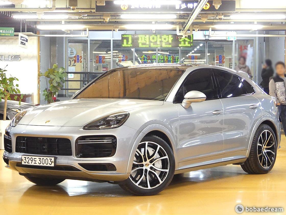 PORSCHE CAYENNE - View 1