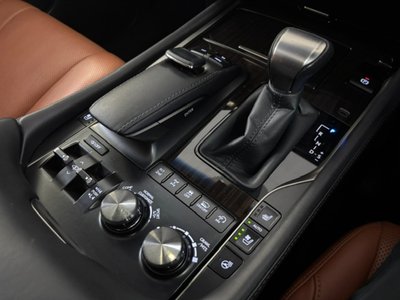 2017 Lexus LX — миниатюра 47
