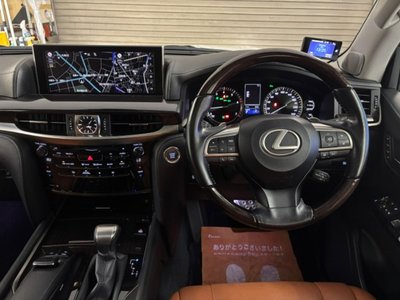 2017 Lexus LX — миниатюра 38
