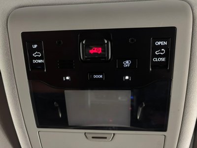 2017 Lexus LX — миниатюра 62