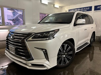 2017 Lexus LX — фото 1