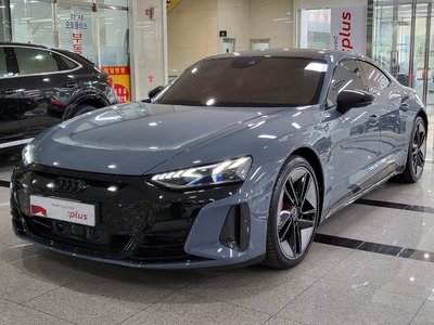 AUDI RS E-TRON GT