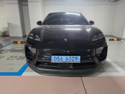 صورة 1 لـ 2025 Porsche MACAN