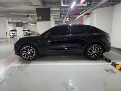 صورة 2 لـ 2025 Porsche MACAN