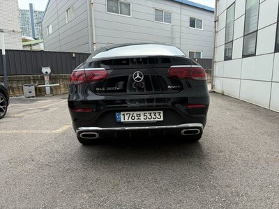 صورة 3 لـ 2021 Mercedes-BENZ GLC