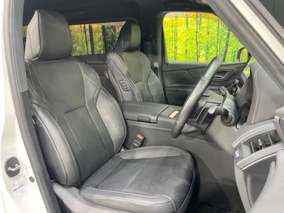 TOYOTA VELLFIRE - 8