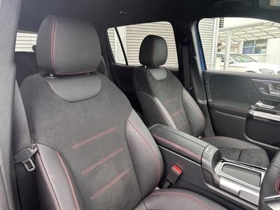 2025 Mercedes-BENZ GLB photo 4