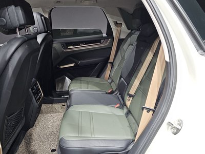 صورة مصغرة 12 لـ 2024 Porsche CAYENNE