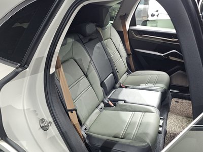 صورة مصغرة 11 لـ 2024 Porsche CAYENNE