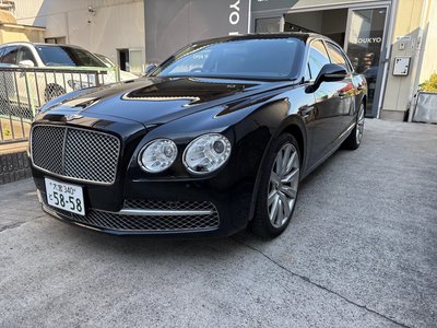 BENTLEY FLYING SPUR - 2