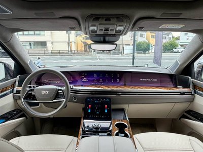 2026 Cadillac ESCALADE photo 44