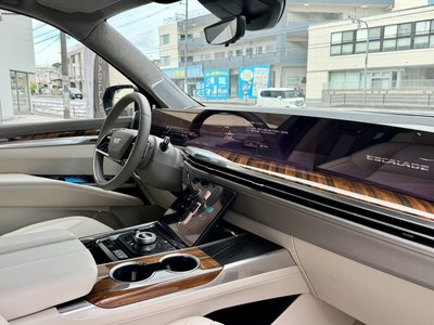 2026 Cadillac ESCALADE photo 25