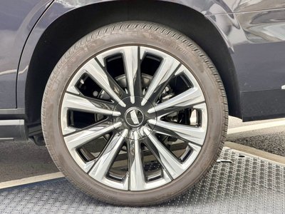 صورة 10 لـ 2026 Cadillac ESCALADE
