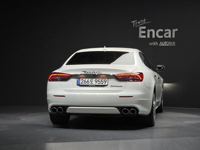 MASERATI QUATTROPORTE - 4