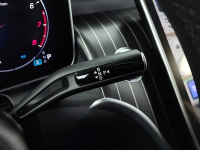 MERCEDES-BENZ GLC - 9