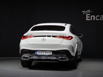 MERCEDES-BENZ GLC - 4