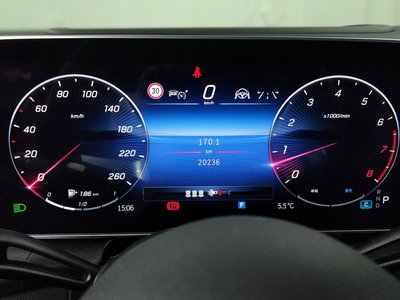 MERCEDES-BENZ GLC - 8