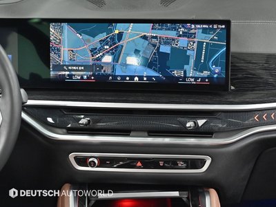 2024 BMW X6 thumbnail 14