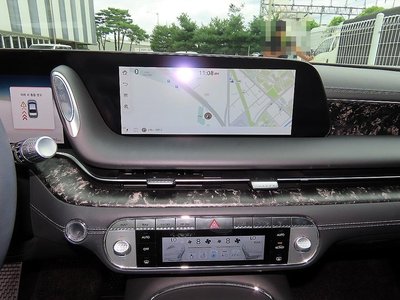 2022 Genesis G90 (RS4) — миниатюра 12