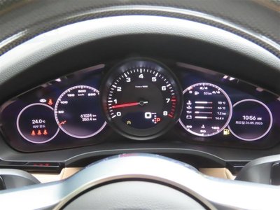 PORSCHE CAYENNE - 6