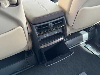2025 Toyota ALPHARD thumbnail 71