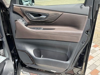 2025 Toyota ALPHARD thumbnail 38
