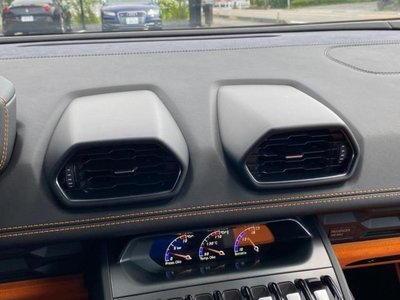 صورة مصغرة 33 لـ 2017 Lamborghini HURACAN