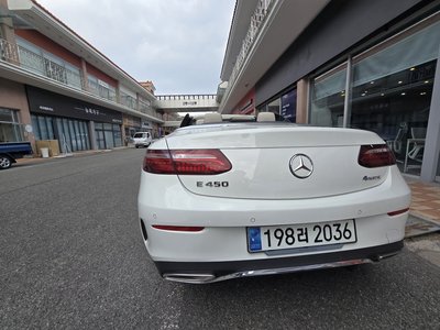 MERCEDES-BENZ E-CLASS - 7