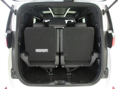 صورة مصغرة 11 لـ 2025 Toyota ALPHARD