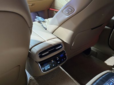 2025 Genesis G80 (RG3) thumbnail 33