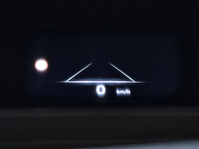 2025 Genesis G80 (RG3) thumbnail 25