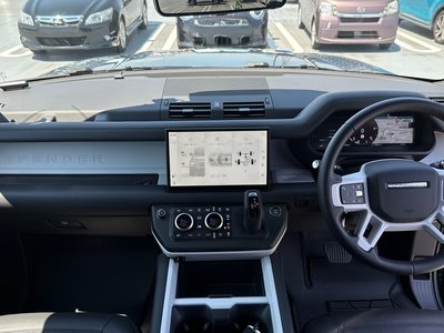 LAND ROVER DEFENDER 110 X DYNAMIC HSE D350 - 5