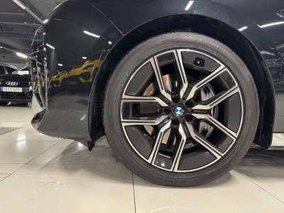 2025 BMW 7 SERIES thumbnail 12