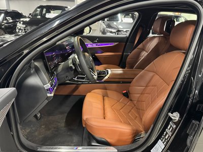2025 BMW 7 SERIES thumbnail 15