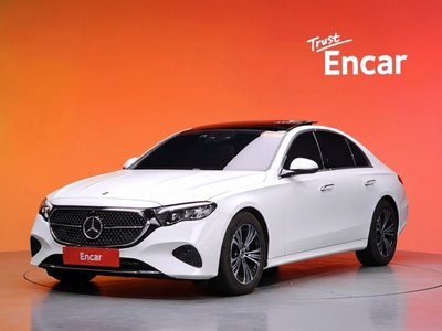 MERCEDES-BENZ E-CLASS - 1