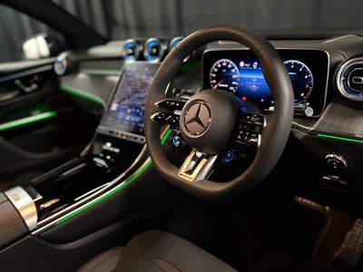 صورة 5 لـ 2025 Mercedes-BENZ GLC AMG