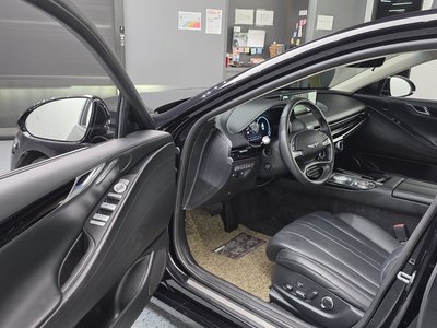 GENESIS G80 (RG3) - 10