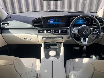 MERCEDES-BENZ GLS - 7