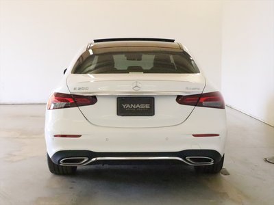 MERCEDES-BENZ E-CLASS - 3