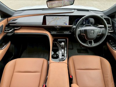 TOYOTA CROWN - 2
