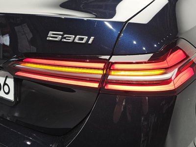 2026 BMW 5 SERIES 照片 10