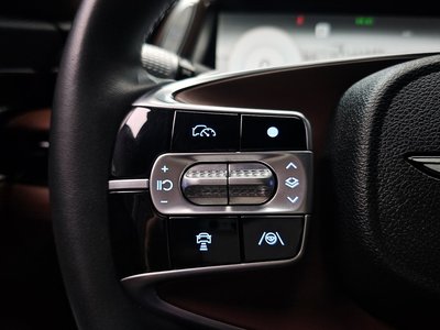 2022 Genesis G90 (RS4) — миниатюра 23